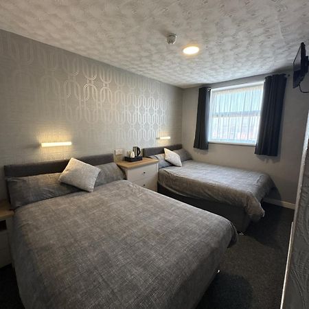 Clifton Private Hotel Блэкпул Экстерьер фото